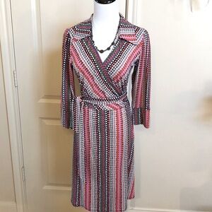 NWOT Laundry Wrap dress